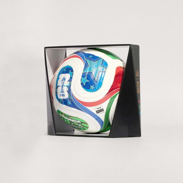 Футбольний м'яч adidas FIFA WORLD CUP 26&trade; TRIONDA PRO 'White / Solar Blue / Hi-Res Red / Flash Lime'| JD8021 JD8021 фото