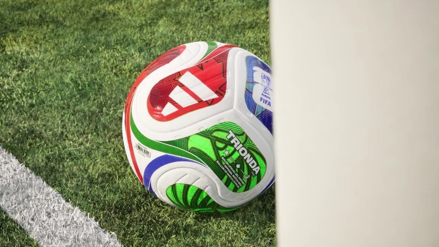 Футбольний м'яч adidas FIFA WORLD CUP 26&trade; TRIONDA PRO 'White / Solar Blue / Hi-Res Red / Flash Lime'| JD8021 JD8021 фото