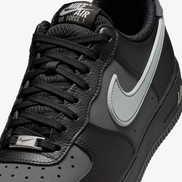 Чоловічі кросівки Nike Air Force 1 '07 LV8 | IR1475-010 IR1475-010 фото