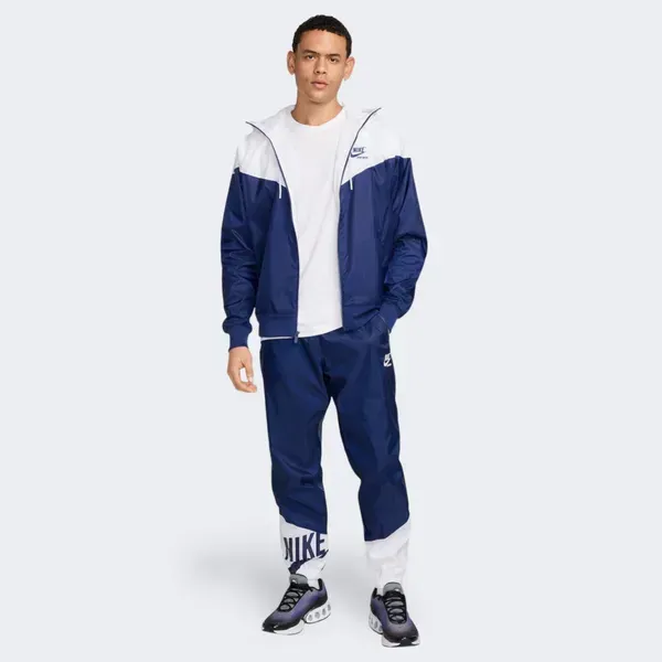 Чоловіча куртка Nike Sportswear Windrunner Jacket | HJ2040-100 фото