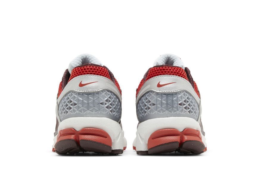 Жіночі кросівки Nike Air Zoom Vomero 5 'Mystic Red'| FN7778-600 FN7778-600 фото