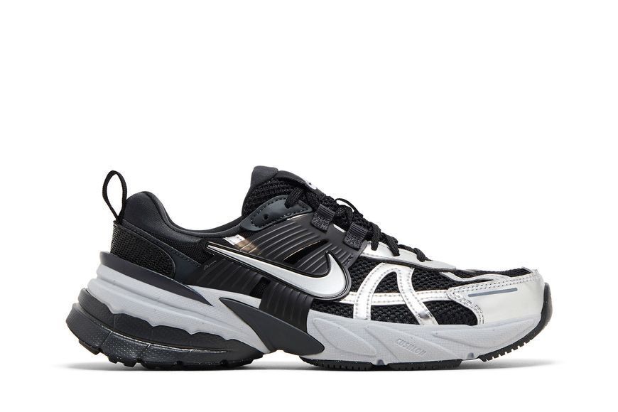 Жіночі кросівки Nike V2K Run 'Black Metallic Silver'| FD0736-005 FD0736-005 фото