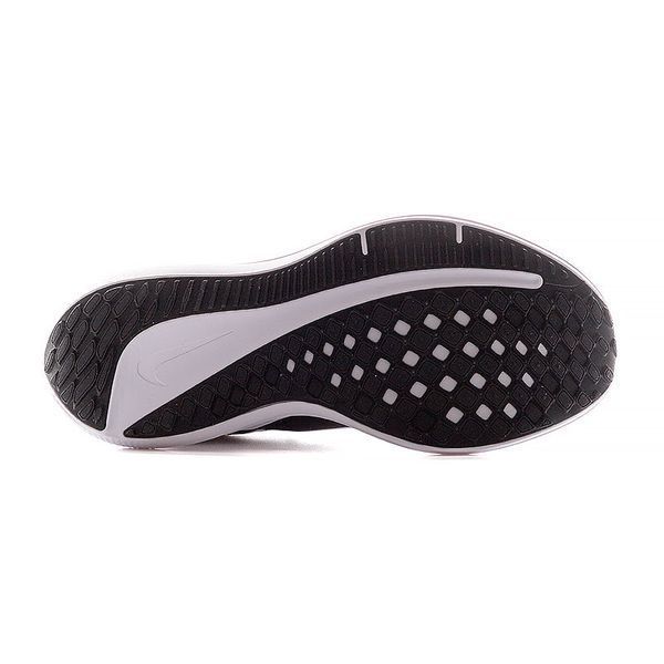 Чоловічі кросівки Nike Winflo 10 Extra Wide 'Black White'| FN7992-003 FN7992-003 фото