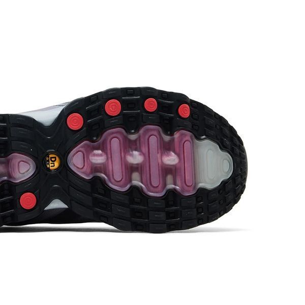 Кросівки Nike Air Max DN8 'Iron Grey Bright Crimson'| FQ7860-005 фото