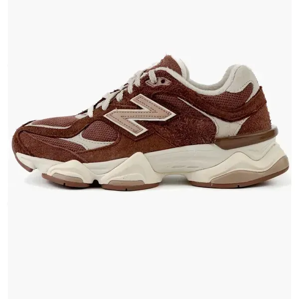 Жіночі кросівки New Balance 9060 Brown | U9060CCC фото