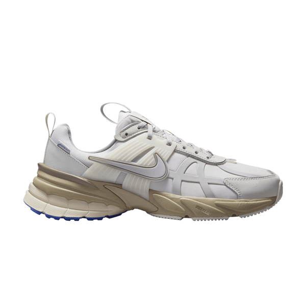 Жіночі кросівки Nike V2K Run GORE-TEX 'Light Iron Ore'| FZ2622-002 FZ2622-002 фото