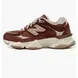 Жіночі кросівки New Balance 9060 Brown | U9060CCC фото 2