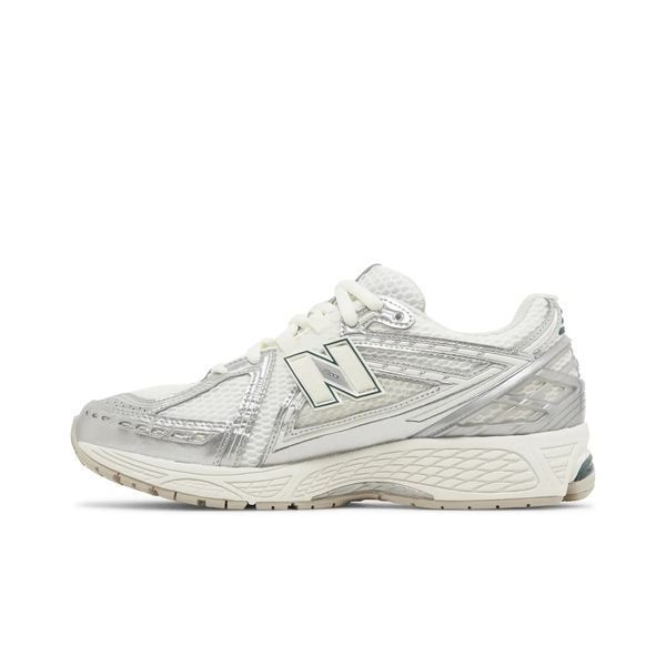 Чоловічі кросівки New Balance 1906R 'Silver Metallic Cream'| M1906REE M1906REE фото