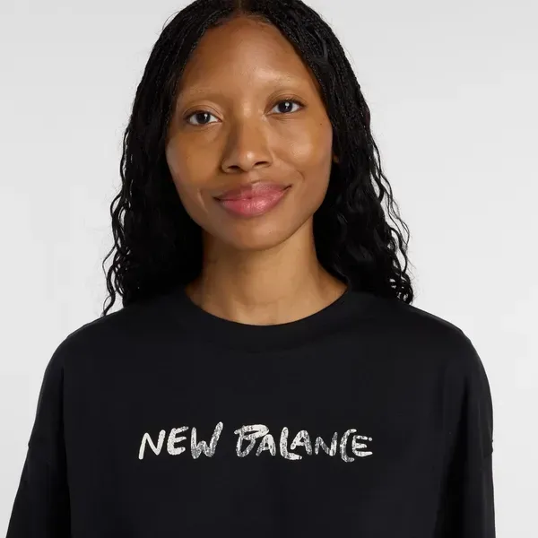 Футболка New Balance Visibly Loved Oversized | WT61M1JBBK фото