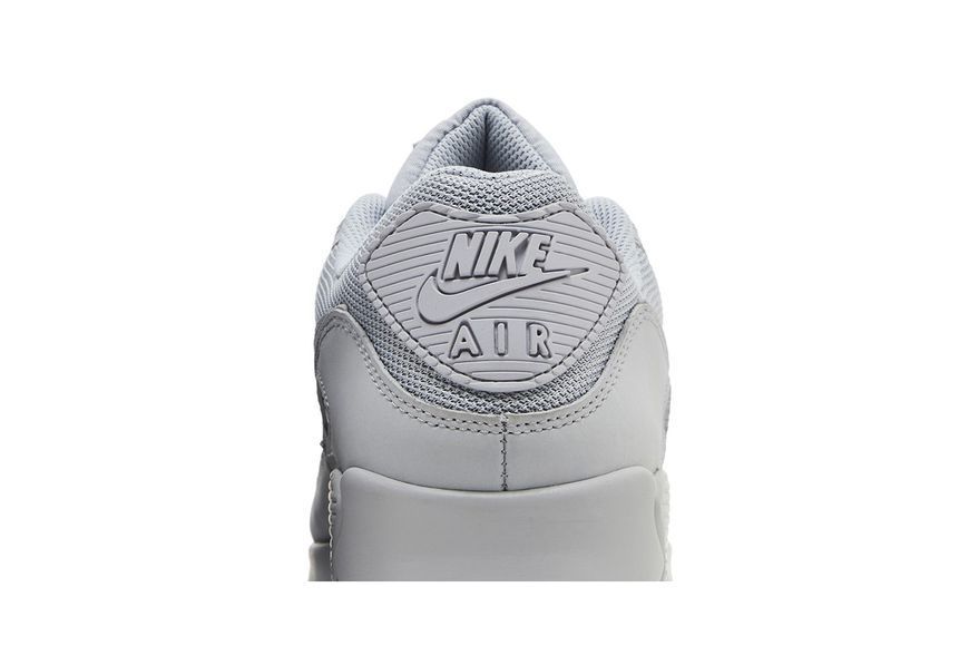 Чоловічі кросівки Nike Air Max 90 'Triple Grey'| CN8490-001 CN8490-001 фото