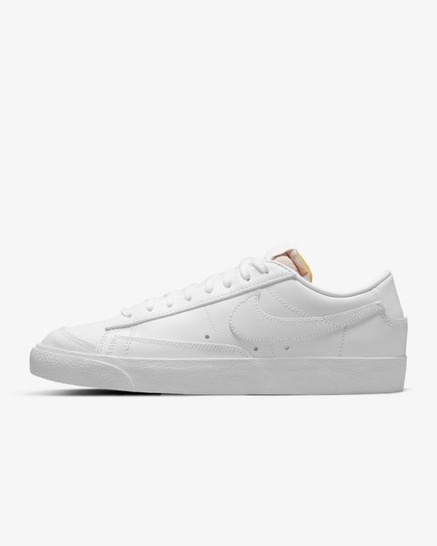 Жіночі кросівки Nike Blazer Low '77 'Triple White'| DC4769-101 DC4769-101 фото