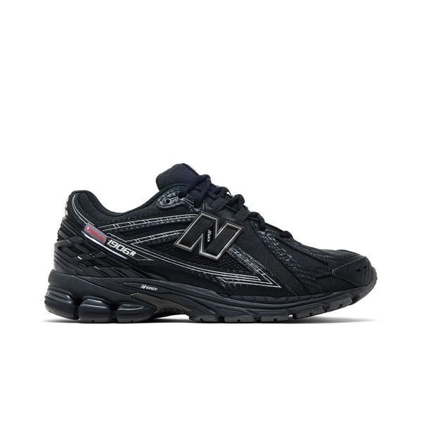 Чоловічі кросівки New Balance 1906R 'Black Silver Metallic'| U1906ROE U1906ROE фото