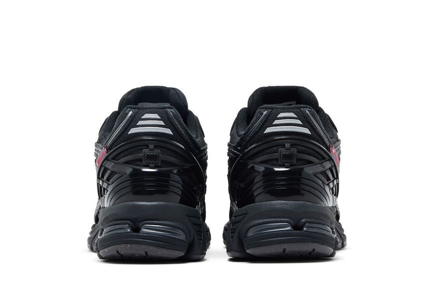 Чоловічі кросівки New Balance 1906R 'Black Silver Metallic'| U1906ROE U1906ROE фото