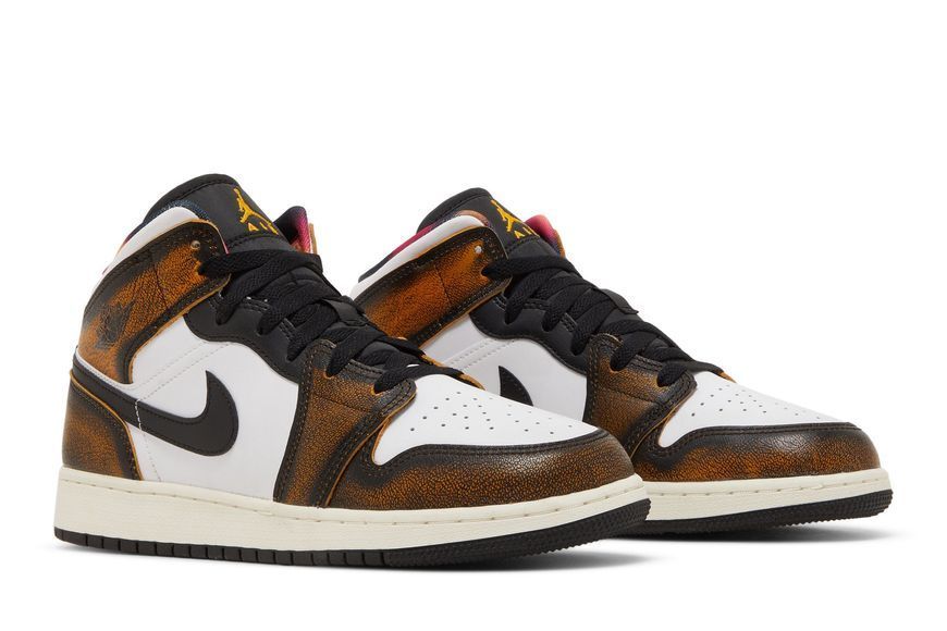 Підліткові кросівки Air Jordan 1 Mid SE GS 'Wear-Away - Taxi'| DQ8418-071 DQ8418-071 фото