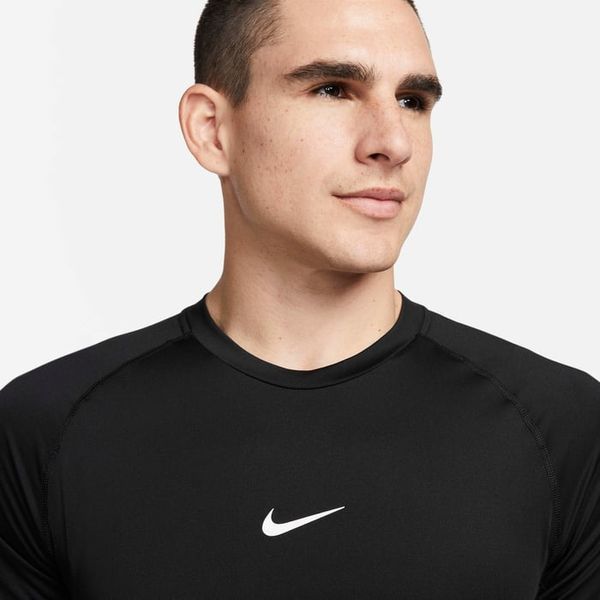 Чоловіча футболка Nike Pro Dri-FIT Slim Short-Sleeve Top 'Black'| FB7929-010 FB7929-010 фото