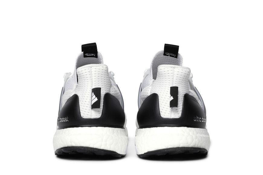 Чоловічі кросівки adidas Ultraboost 5.0 'White Black'| GX3079 GX3079 фото