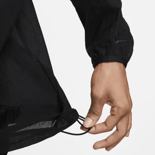 Чоловічий худі Nike Sportswear Tech Pack Woven Mesh Pullover | FN2632-010 фото