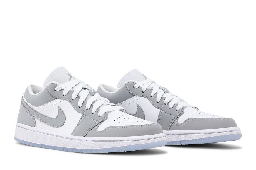 Жіночі кросівки Air Jordan 1 Low 'White Wolf Grey'| DC0774-105 DC0774-105 фото