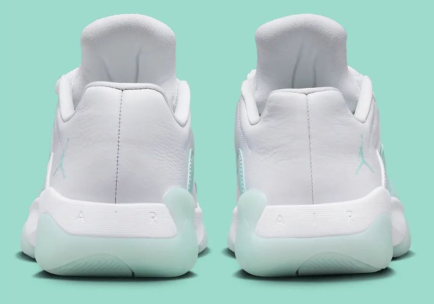 Жіночі кросівки Air Jordan Wmns 11 CMFT Low 'Igloo'| DV2629-100 DV2629-100 фото