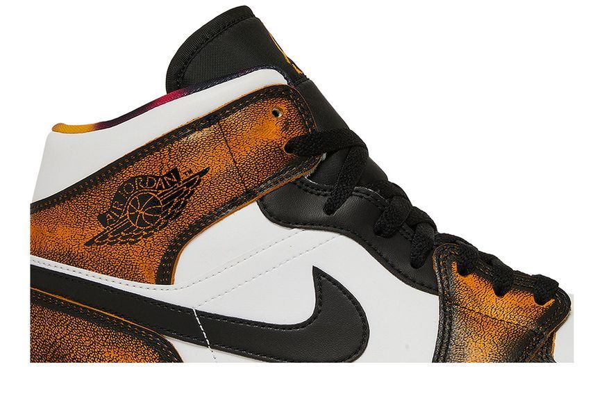 Кросівки Air Jordan 1 Mid SE 'Wear-Away - Taxi'| DQ8417-071 DQ8417-071 фото