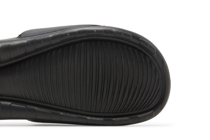 Капці Nike Victori One 'Black Metallic Gold'| CN9675-006 CN9675-006 фото