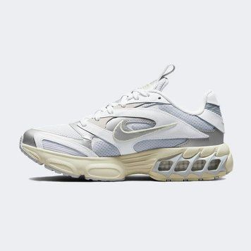 Жіночі кросівки Nike Zoom Air Fire 'Pure Platinum Coconut Milk'| FD9860-001 FD9860-001 фото