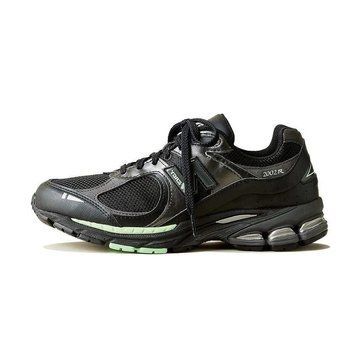 Чоловічі кросівки New Balance 2002R 'Black Powder Green'| M2002RLD M2002RLD фото