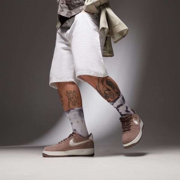 Кросівки Nike Air Force 1 '07 LV8 'Embroidered Swoosh - Mink Brown'| HJ4465-200 HJ4465-200 фото