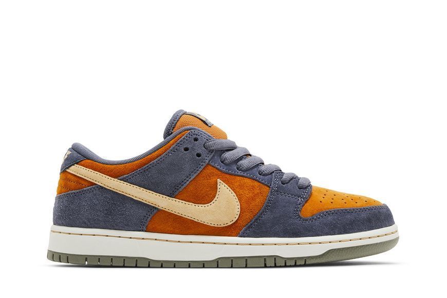 Кросівки Nike Dunk Low SB 'Light Carbon Monarch'| HF3063-002 HF3063-002 фото