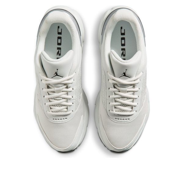 Жіночі кросівки Jordan Trunner Flow 'Summit White Metallic Silver'| IQ0701-101 IQ0701-101 фото