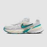 Кросівки unisex Nike V2K Runtekk Running Shoes White | FD0736-105 FD0736-105 фото