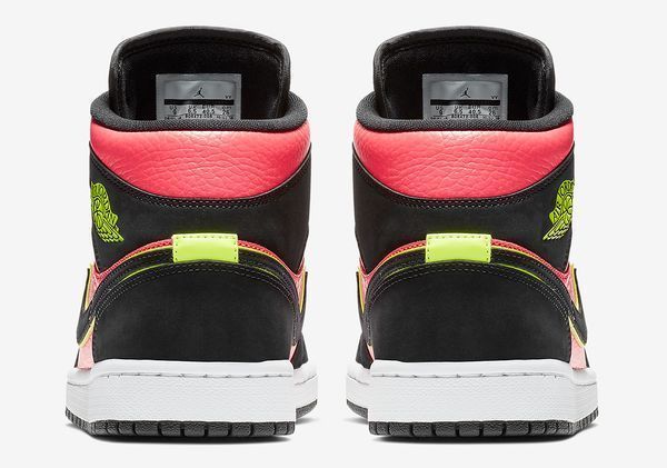 Жіночі кросівки Air Jordan Wmns 1 Retro Mid 'Hot Punch Volt'| BQ6472-006 BQ6472-006 фото