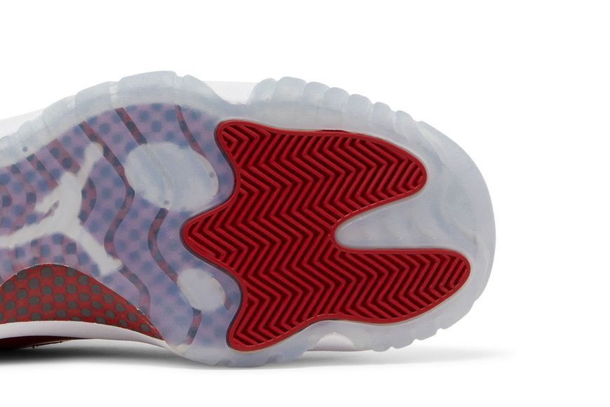 Чоловічі кросівки Air Jordan 11 Retro 'Cherry'| CT8012-116 CT8012-116 фото