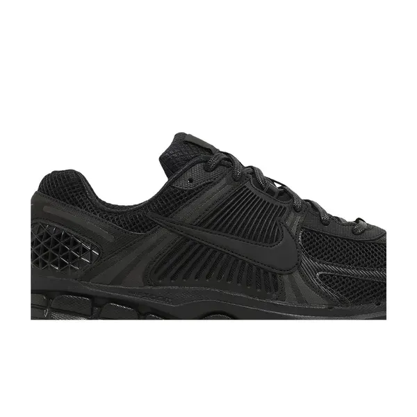 Чоловічі кросівки Nike Air Zoom Vomero 5 'Triple Black'| BV1358-003 фото