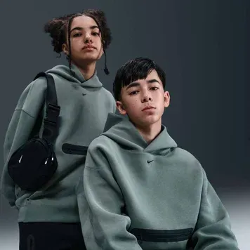 Дитячий худі Nike Sportswear Tech Fleece | HV1198-364 фото