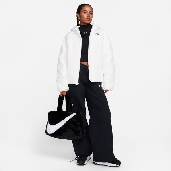 Жіноча куртка Nike Sportswear Classic Therma-Fit Loose | FB7672-133 FB7672-133 фото