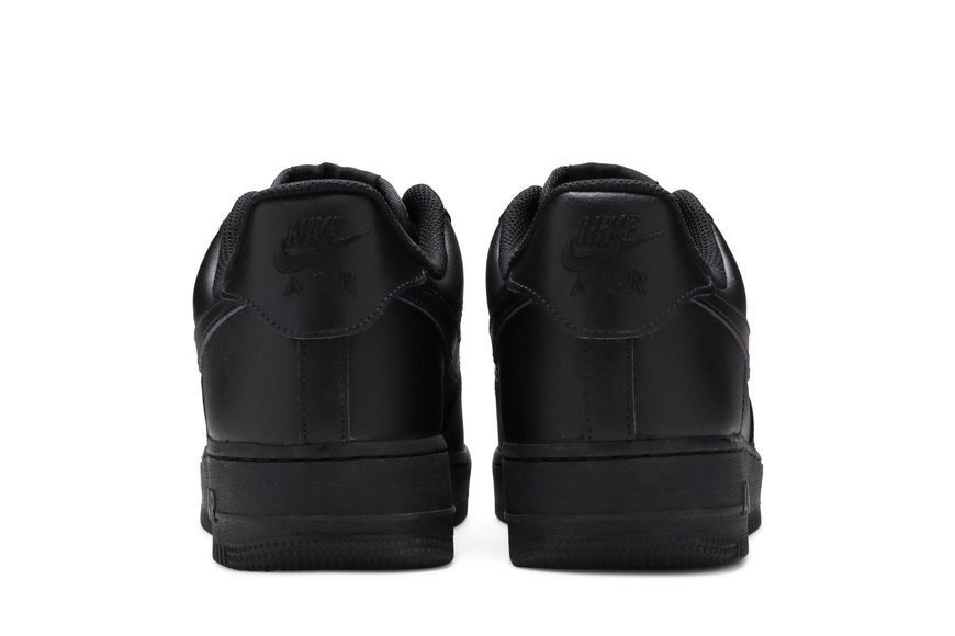 Чоловічі кросівки Nike Air Force 1 '07 'Triple Black'| CW2288-001 CW2288-001 фото