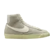 Жіночі кросівки Nike Blazer Mid '77 Vintage 'Light Bone Alabaster' 'Light Bone Suede'| DV7006-001 фото 2