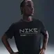 Чоловіча футболка Nike Miler | HV2676-010 фото 1