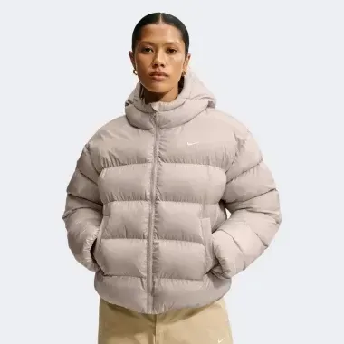 Жіноча куртка Nike W NK TF SYN CLSSC JKT | IF5931-236 фото