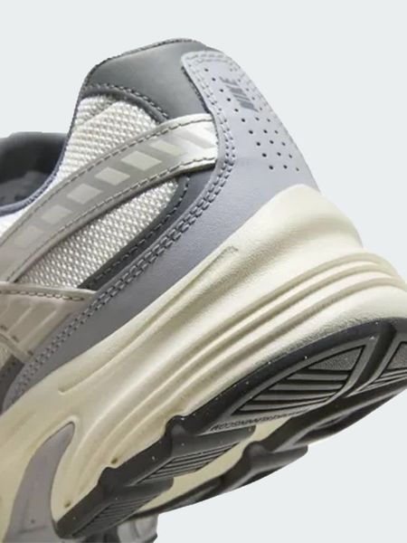 Кросівки Nike Initiator 'Light Bone Metallic Silver'| HQ1179-001 HQ1179-001 фото