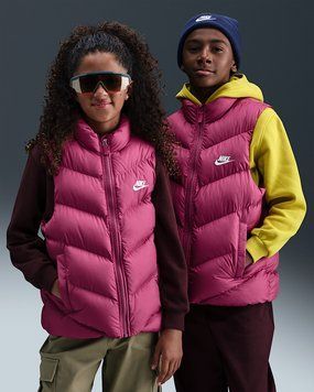 Підліткова жилетка Nike Sportswear All Day Play Therma-FIT Loose-Fit Puffer Vest | HJ2537-634 HJ2537-634 фото