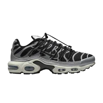 Жіночі кросівки Nike Air Max Plus Lace Toggle 'Black Metallic Silver'| FD0799-001 фото