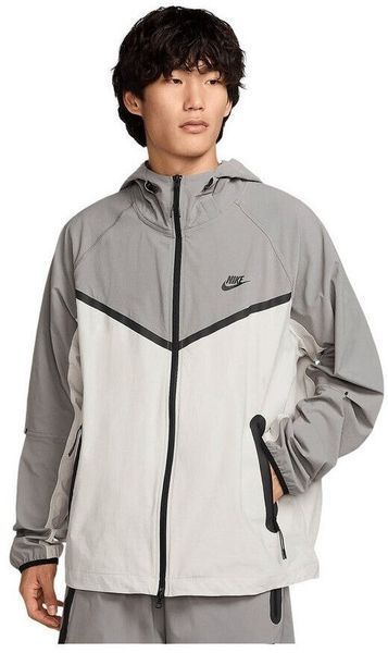 Чоловічий спортивний костюм Nike Tech Woven | HM7151-014_HM7158-014 HM7151-014_HM7158-014 фото