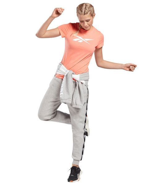 Жіноча футболка Reebok Sport TE GRAPHIC VECTOR TEE | GI6640 фото