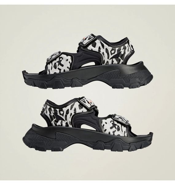 Жіночі сандалі adidas By Stella Mccartney Hika Outdoor Sandals Black/White | IF1797 IF1797 фото