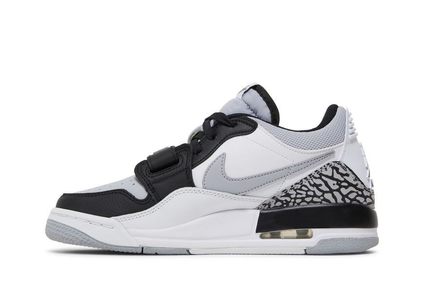 Підліткові кросівки Air Jordan Legacy 312 Low GS 'Light Smoke Grey'| CD9054-105 CD9054-105 фото