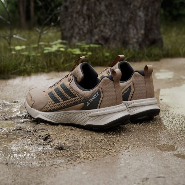 Чоловічі кросівки adidas Terrex Tracefinder 2 Climaproof 'Cardboard / Core Black / Bronze Strata'| JR7771 JR7771 фото