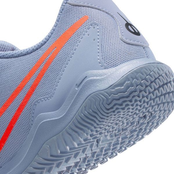 Підліткові кросівки Nike Tiempo Legend 10 Academy IC GS 'Scary Good Pack'| DV4350-402 DV4350-402 фото