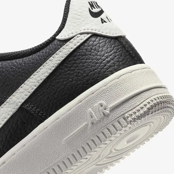 Дитячі кросівки Nike Air Force 1 | IO7403-001 фото